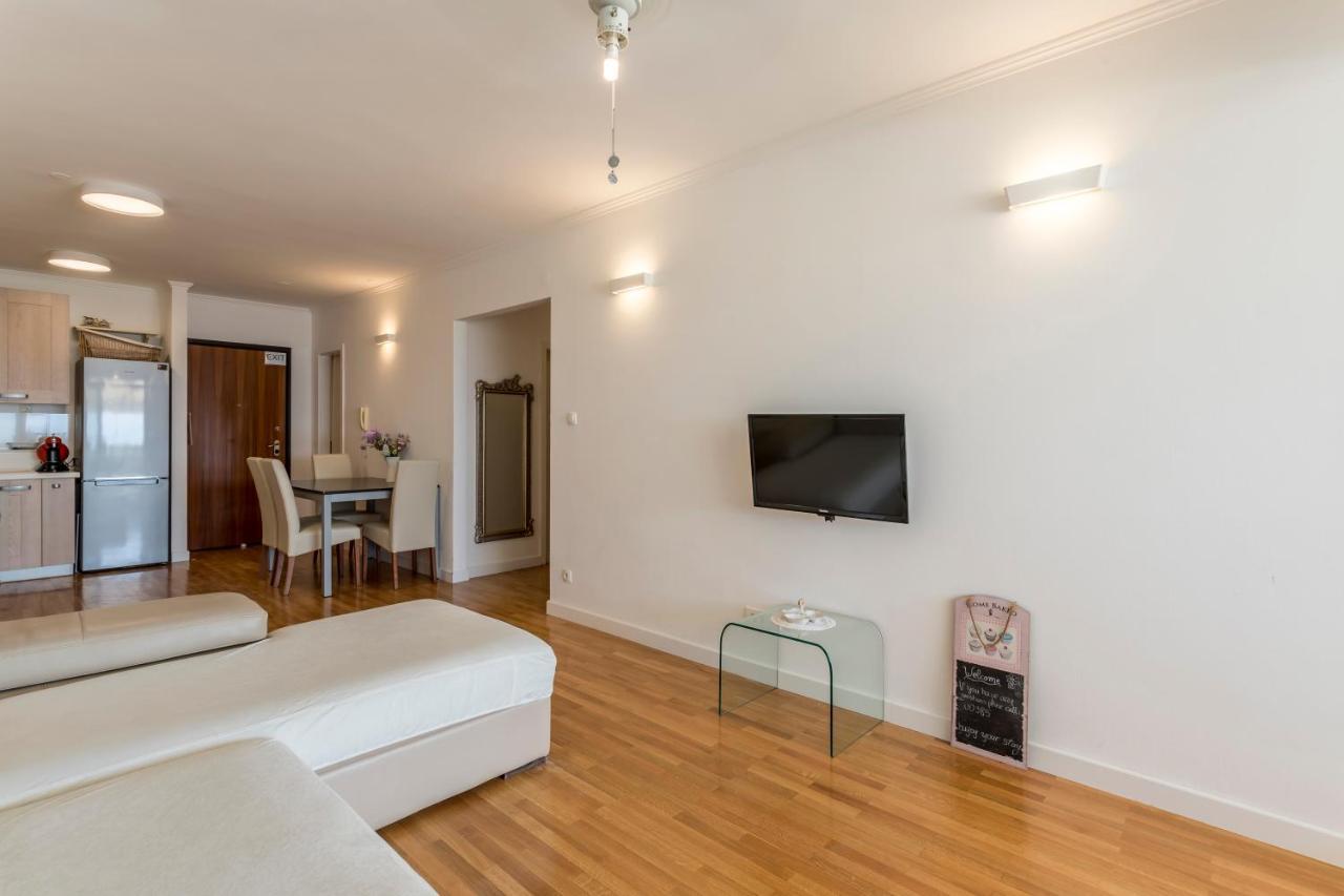Velebis Superior Apartment - Luxurious One-Room Apartment With Jacuzzi - Prestigious Location By The Sea In The New City Center Of Znjan - Panoramic View Of The Sea And Islands - Free Garage Parking - Buralux Properties Split Ngoại thất bức ảnh
