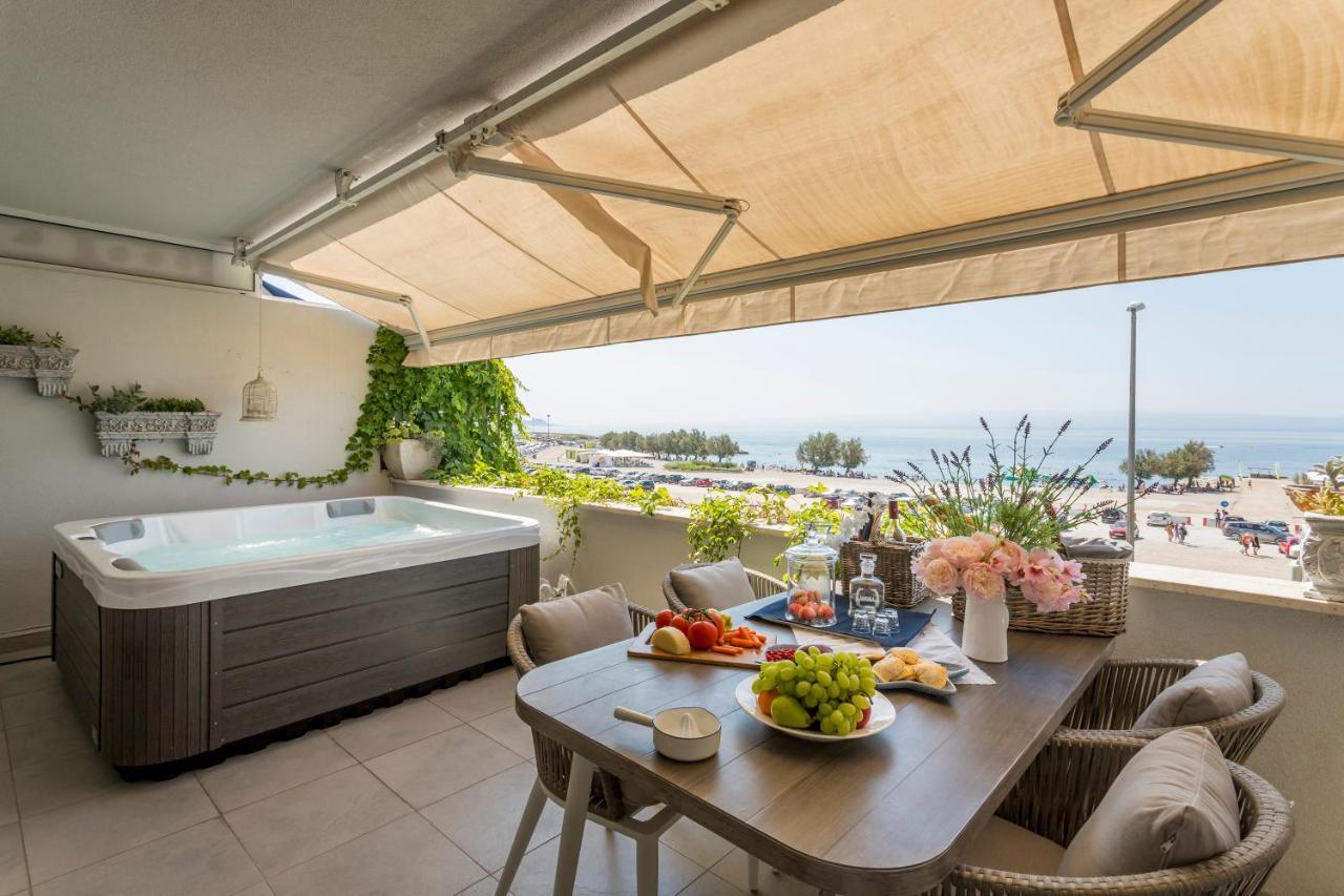 Velebis Superior Apartment - Luxurious One-Room Apartment With Jacuzzi - Prestigious Location By The Sea In The New City Center Of Znjan - Panoramic View Of The Sea And Islands - Free Garage Parking - Buralux Properties Split Ngoại thất bức ảnh